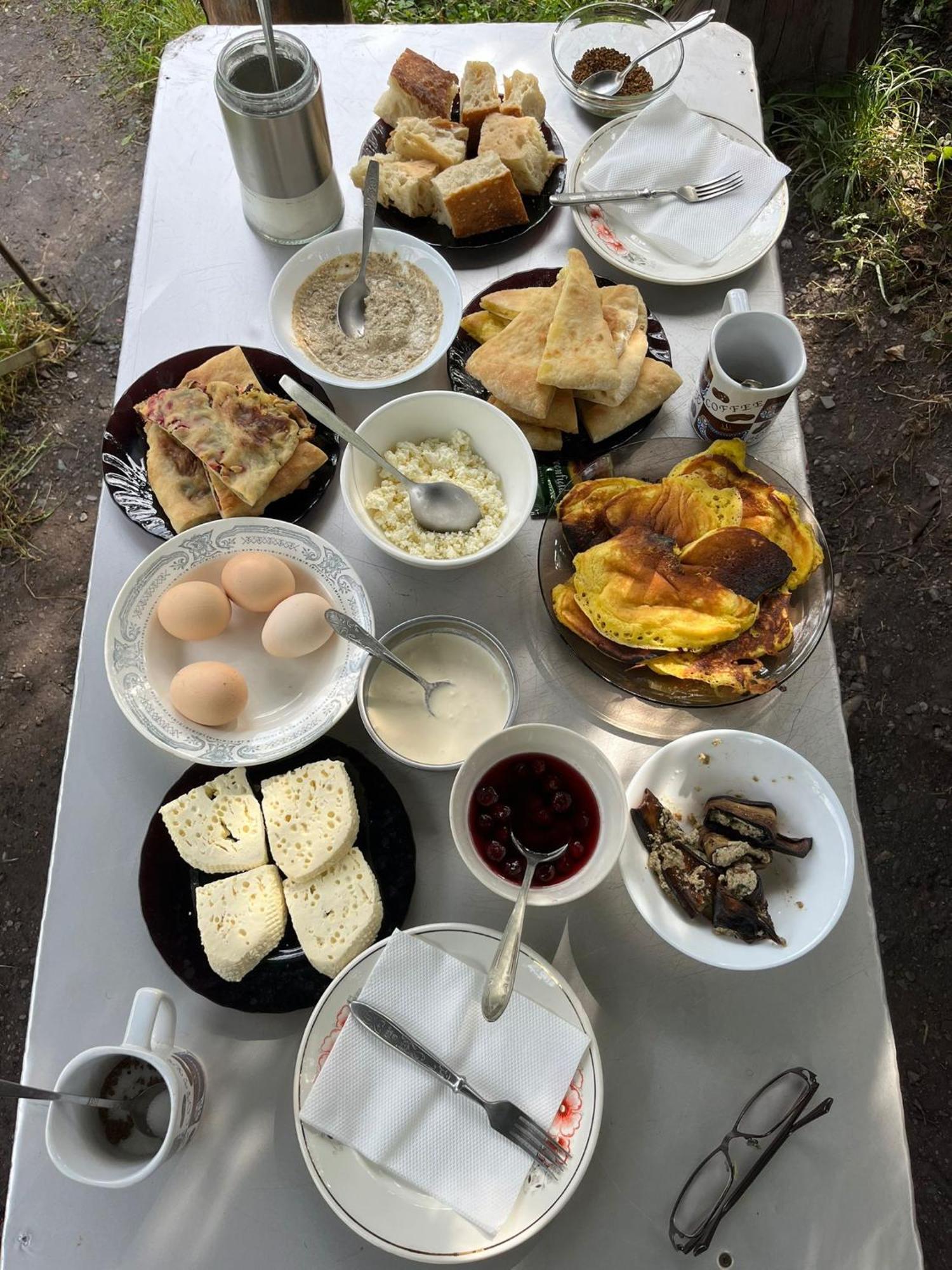 Tsknari Oda Oni Екстериор снимка